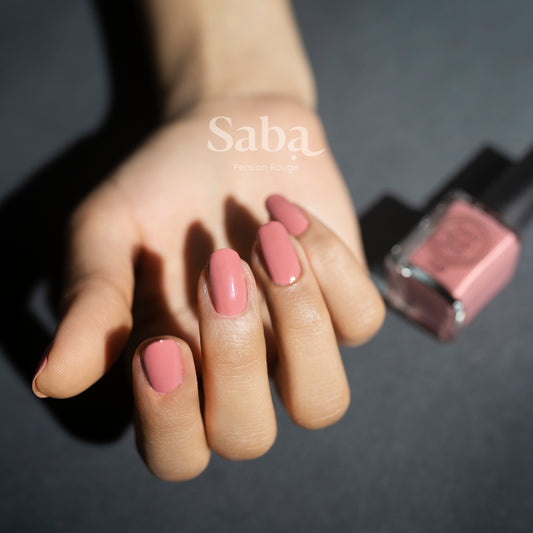 Saba’s Persian Rouge nail polish is a sultry, deep rose shade inspired by Middle Eastern elegance. Breathable, vegan, and free from harsh chemicals