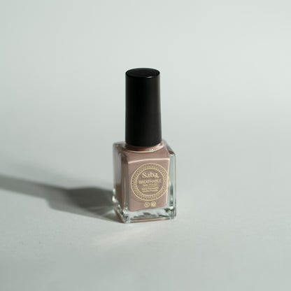 Saba Peach Play is a breathable nude peach nail polish that flatters all skin tones. Toxin-free, vegan, and designed to keep nails healthy and beautiful