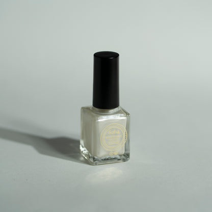 Saba’s breathable Pearl White Nail Polish